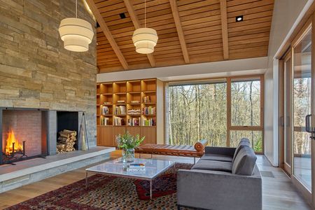 Budynek prezentuje nowoczesną estetykę inspirowaną lokalnym dziedzictwem.