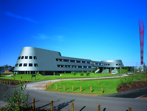 Campus Uniwersytecki - Sir Colin Campbell Building Campus Uniwersytecki - Sir Colin Campbell Building