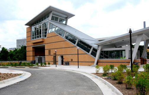 Zadaszenia peronów i przejść kolejowych Zadaszenia peronów i przejść kolejowych