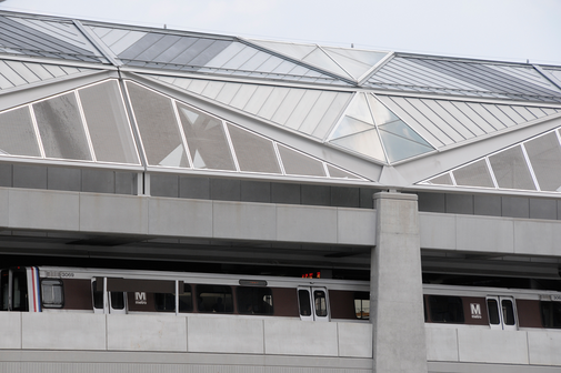 Zadaszenia peronów i przejść kolejowych Zadaszenia peronów i przejść kolejowych