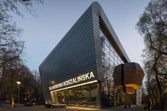 Filharmonia Koszalińska - fasada z blachy tytan-cynk