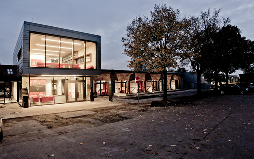 Uczelniany budynek Caprivi-Lounge