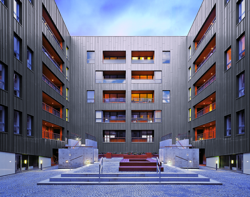 Budynek mieszkaniowo-usługowy Zinc House Budynek mieszkaniowo-usługowy Zinc House