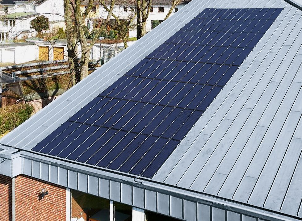 System solarny RHEINZINK-PV zintegrowany z dachem na rąbek stojący